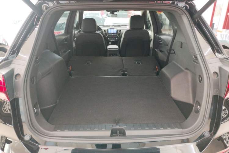 Used Chevrolet Equinox 2021 550T RS Smart Boundary-Pushing Edition