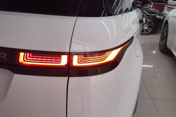 Used Land Rover Range Rover Evoque 2020 249 PS R-DYNAMIC S Sport Edition
