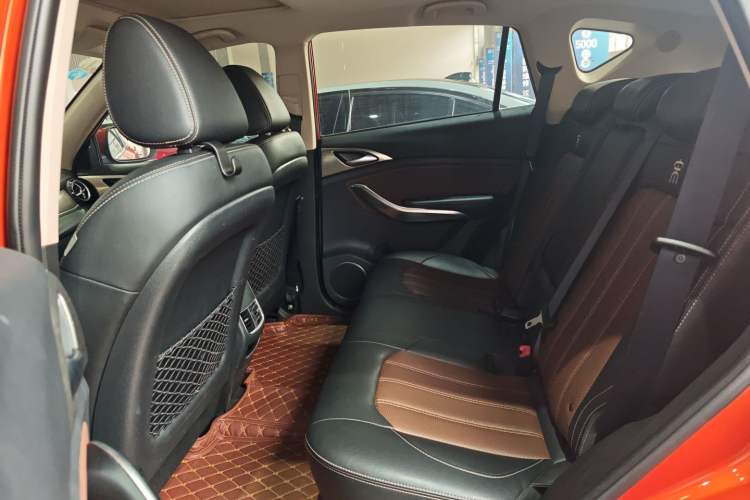 Used BYD Song 2018 1.5TI Manual Smart Connect Enjoyment Model
