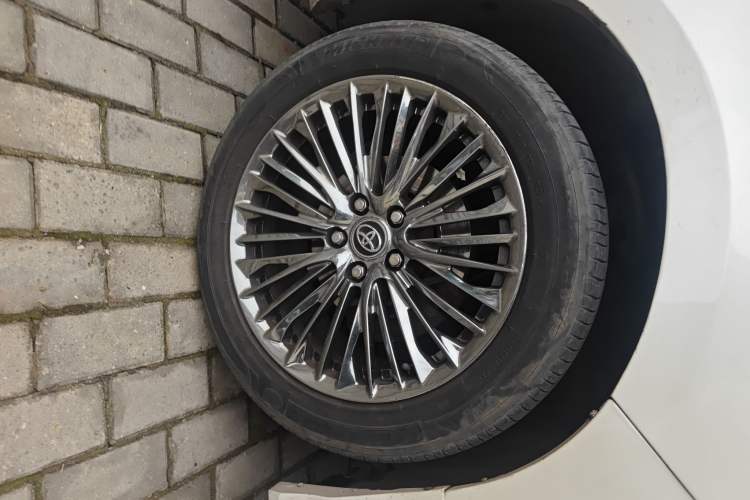 Used Toyota Alphard 2012 2.4L Luxury Edition