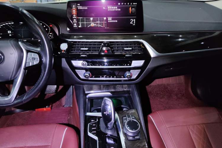 Used BMW 5 Series 2021 525Li Luxury Package
