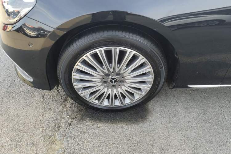 Used Mercedes-Benz E-Class 2022 Updated E 300 L Luxury Edition