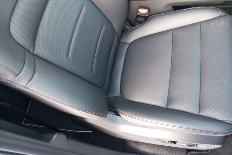 Used GAC Trumpchi Trumpchi E8 2024 Honor Series 2.0L Honor Edition
