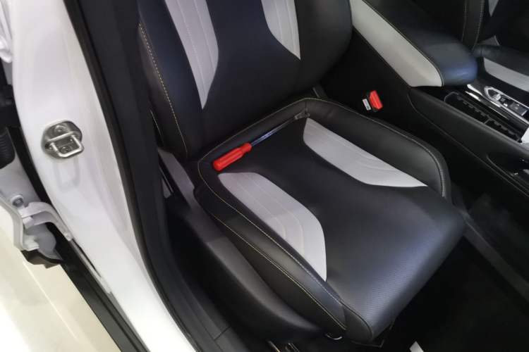 Used Geely Auto Coolray 2022 Bin Yue COOL 1.5TD DCT Hot Engine Edition