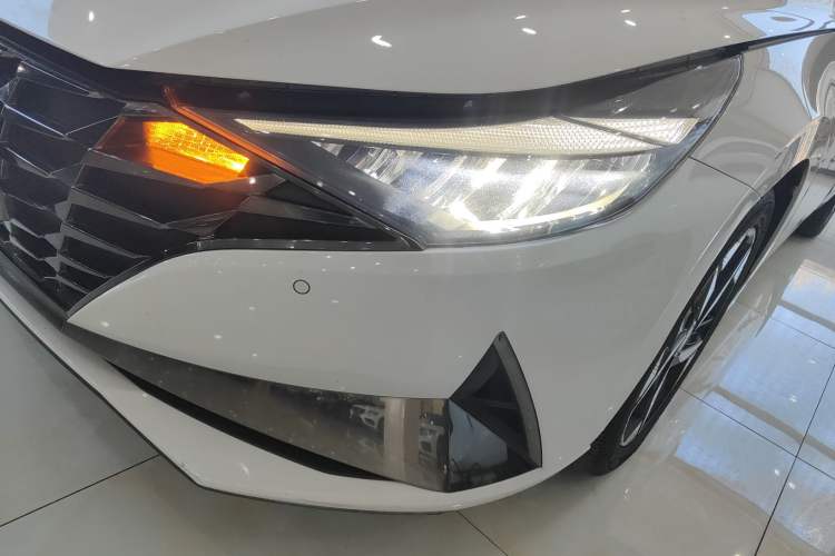 Used Hyundai Elantra 2021 1.5L CVT GLX Elite Edition
