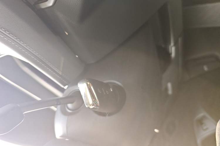 Used Volkswagen Sagitar 2025 Facelifted 300TSI DSG Flyover Edition