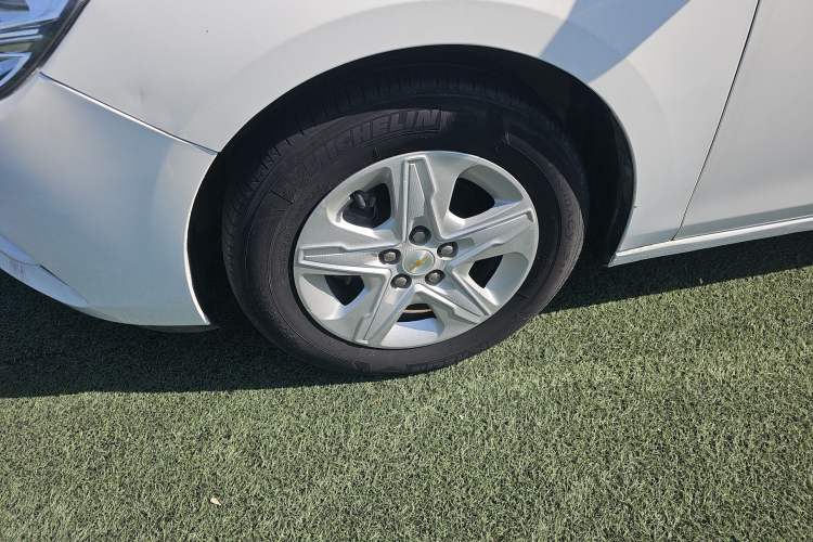 Used Chevrolet Cavalier 2019 320 Automatic Enjoyment with Sunroof