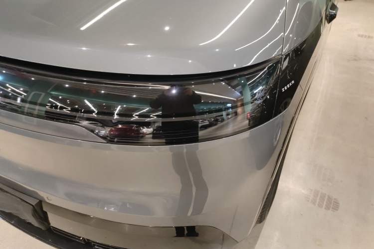 Used Zeekr MIX 2025 Long-Range Intelligent Driving Edition
