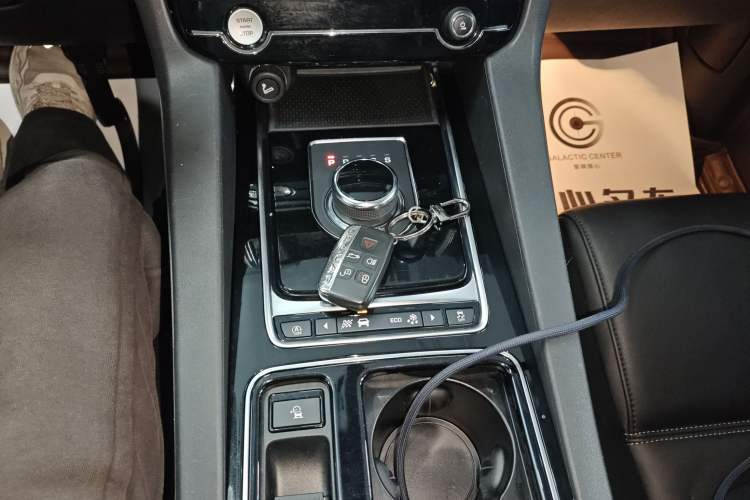 Used Jaguar F-PACE 2018 2.0T Four-Wheel Drive Urban Luxury Edition
