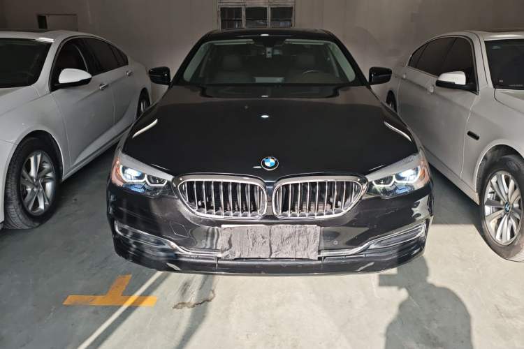 Used BMW 5 Series 2020 525Li Luxury Package
