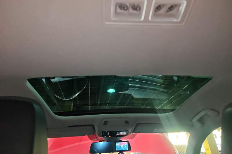 Used Volkswagen Lamando 2022 Lavida L 280TSI DSG Cool & Spicy Edition
