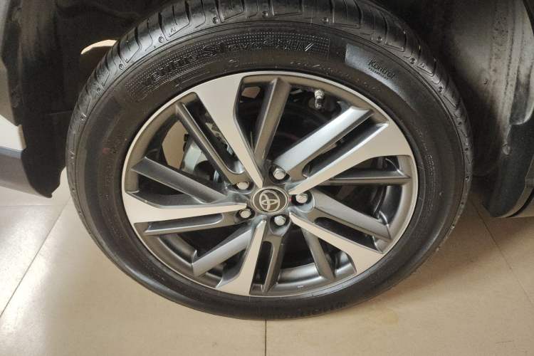 Used Toyota FRONTLANDER 2022 2.0L CVT Luxury PLUS Edition
