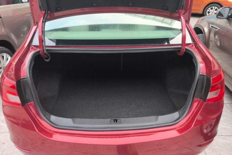 Used Buick GT 2017 15N Automatic Elite Version
