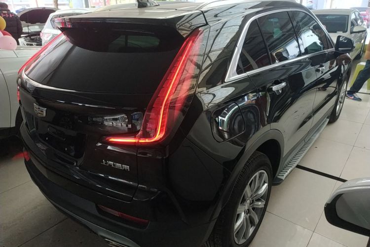 Used Cadillac XT4 2018 28T Two-Wheel Drive Leading Version
