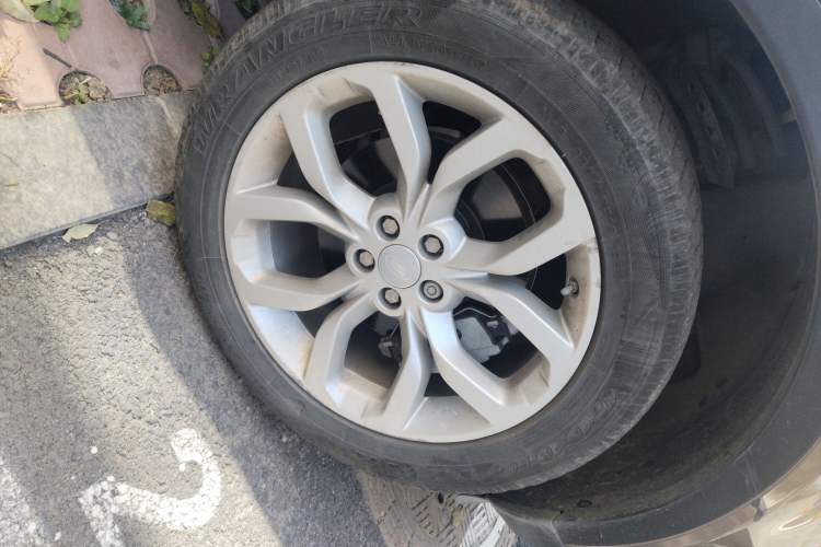 Used Land Rover Discovery Sport 2017 2.0T HSE
