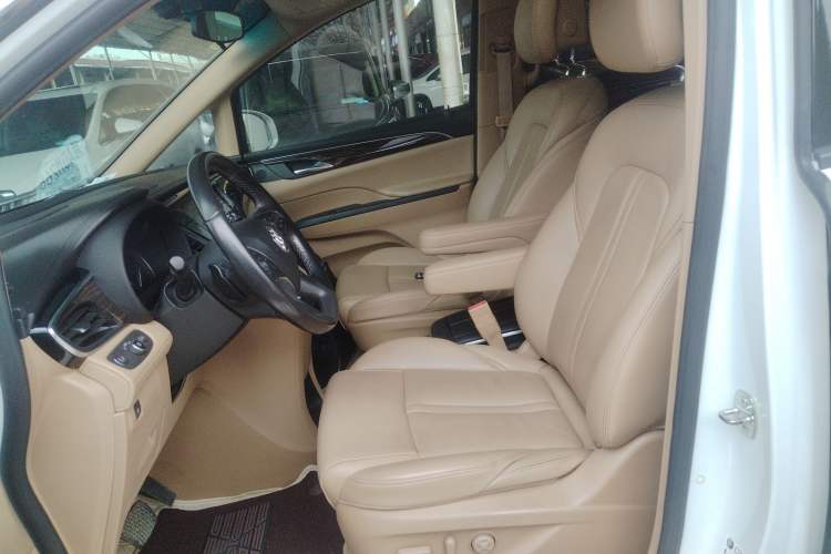 Used Buick GL8 2017 ES 28T Premium Version China V Standard