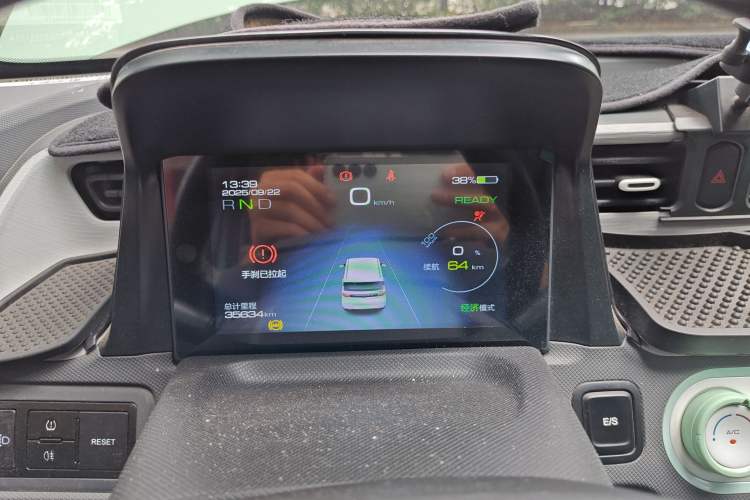 Used Wuling Hongguang MINIEV 2021 Macaron Premium Model – Lithium Iron Phosphate
