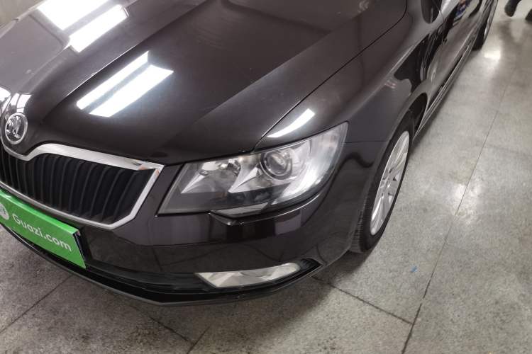 Used Skoda Superb 2013 1.4TSI Manual Shengshi Edition
