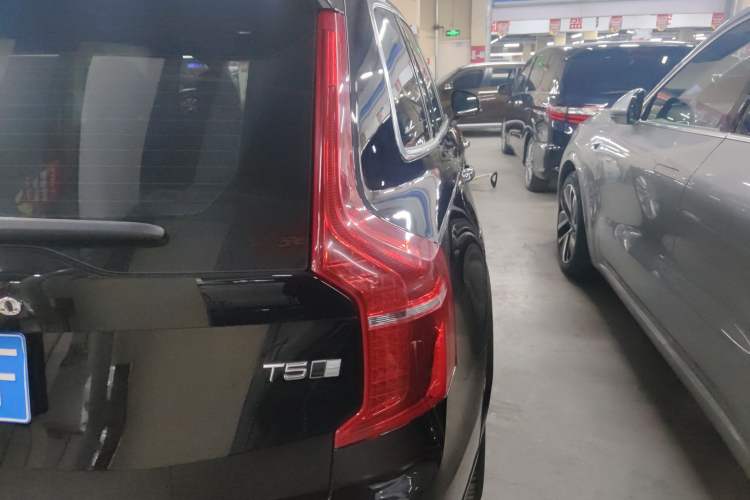 Used Volvo XC90 2019 T5 Zhiyi Edition 5-Seater China VI Standard