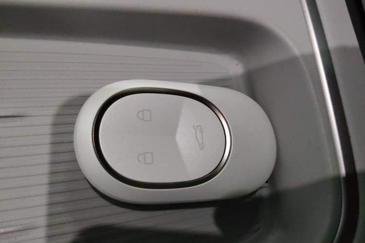 Used Nio ES6 2023 75 kWh
