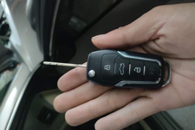 Used Nissan Sylphy 2016 Classic 1.6XE Automatic Leading Edition
