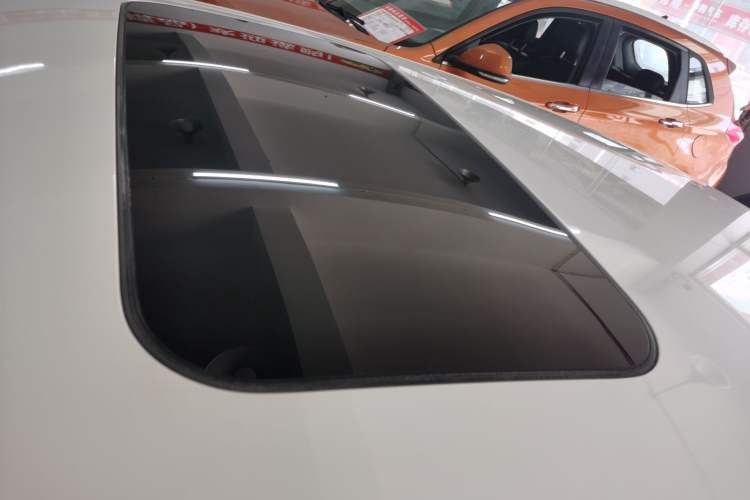 Used Nissan Lannia 2016 1.6L CVT Cool Edition
