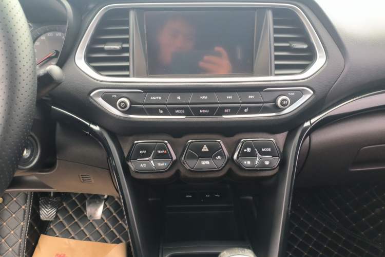 Used GAC Trumpchi GS4 2015 200T Manual Luxury Edition