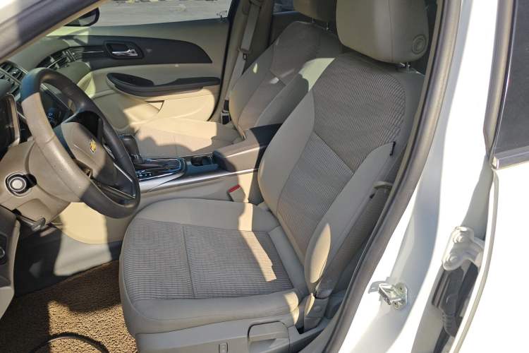 Used Chevrolet Malibu 2014 2.0L Automatic Comfort Edition