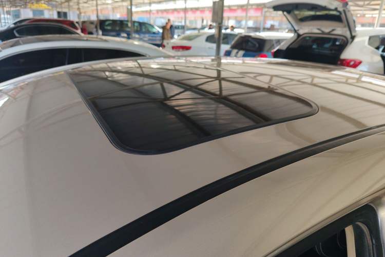 Used Geely Auto Emgrand 2018 1.5L Manual Upward Connect Edition
