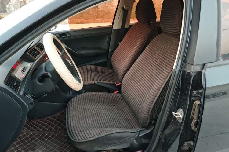 Used Volkswagen Santana 2015 1.6L Manual Fashion Edition