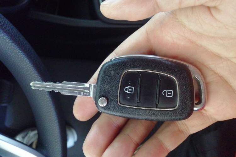 Used Hyundai Verna 2017 1.4L Automatic YueXiang Edition China V-standard
