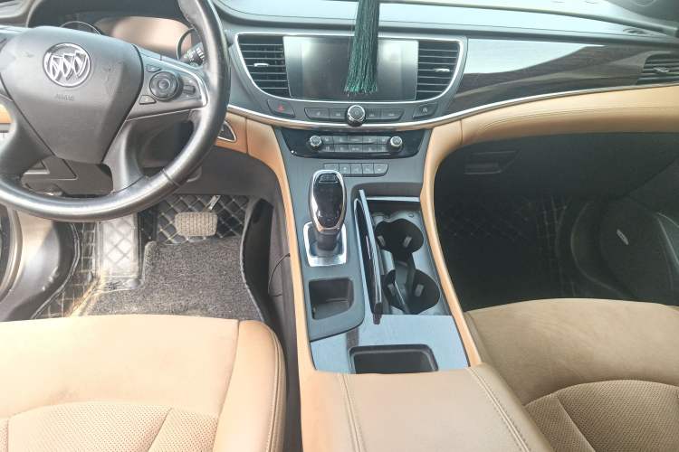 Used Buick LaCrosse 2019 28T Luxury Model