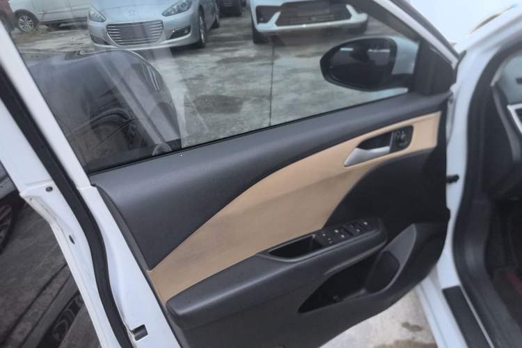 Used Chevrolet Monza 2021 320 Automatic Enjoyment Sunroof Edition
