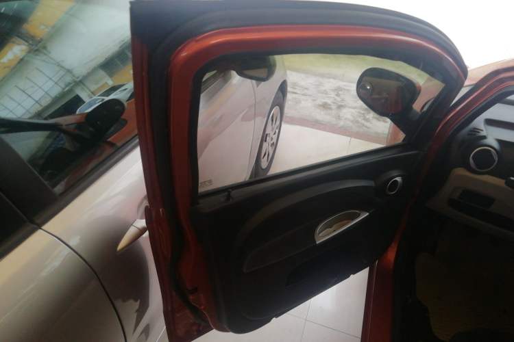 Used Changan Benni mini 2012 1.0L Manual Fashion Edition China V Standard
