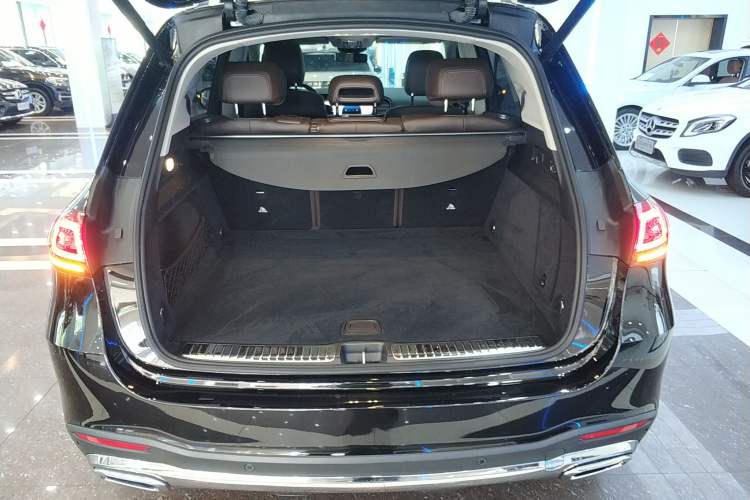 Used Mercedes-Benz GLE 2023 GLE 350 4MATIC Stylish Model
