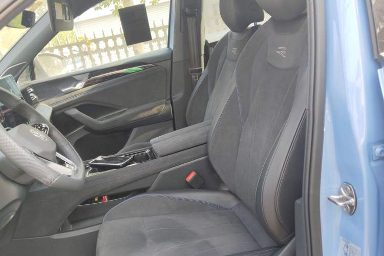 Used Volkswagen Tiguan L 2024 PRO 380TSI Four-Wheel Drive R-Line Prestige Edition
