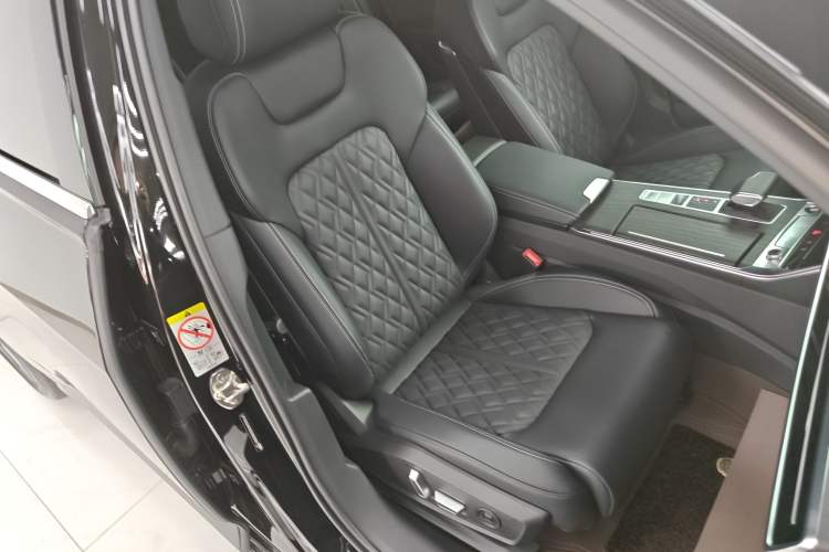 Used Audi A6L 2025 Restyled 45 TFSI quattro Prestige Dynamic Edition
