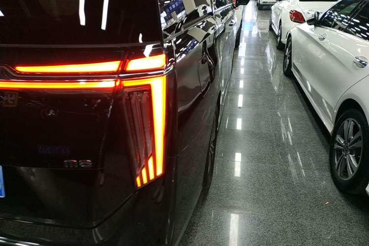 Used GAC Trumpchi M8 2024 Master Series 400T Prestige Edition
