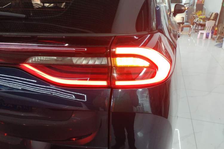 Used GAC Trumpchi M6 2019 270T DCT Luxury Edition (7-seater) China VI