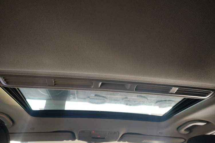 Used Mercedes-Benz C-Class 2020 Restyled C 200 L Fashion Edition Sport Version
