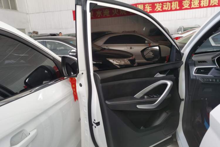 Used Baojun 530 2020 1.5T Manual Luxury Version 7 Seats

