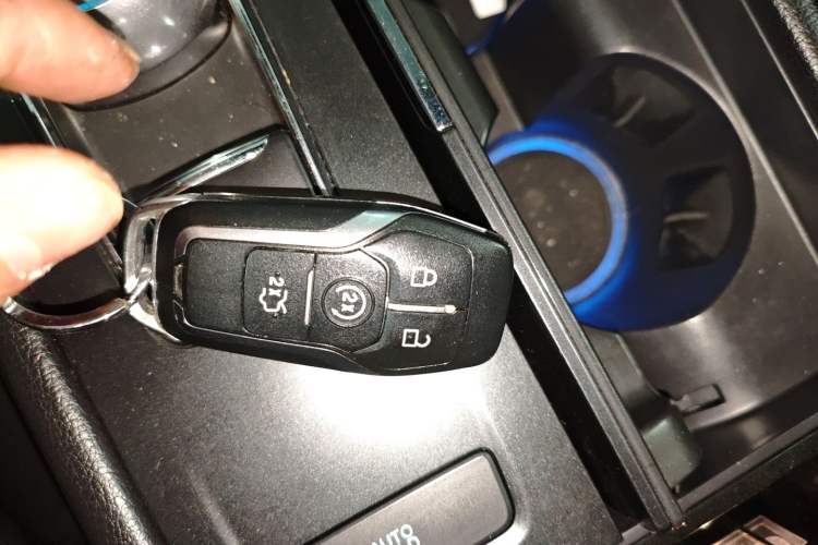 Used Ford Taurus 2015 EcoBoost 245 Fashion Edition