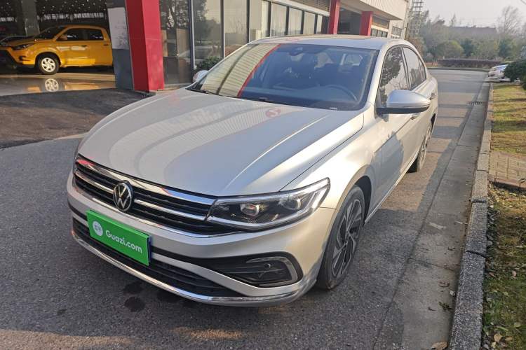 Used Volkswagen Bora 2023 200TSI DSG SmartDrive PRO Edition