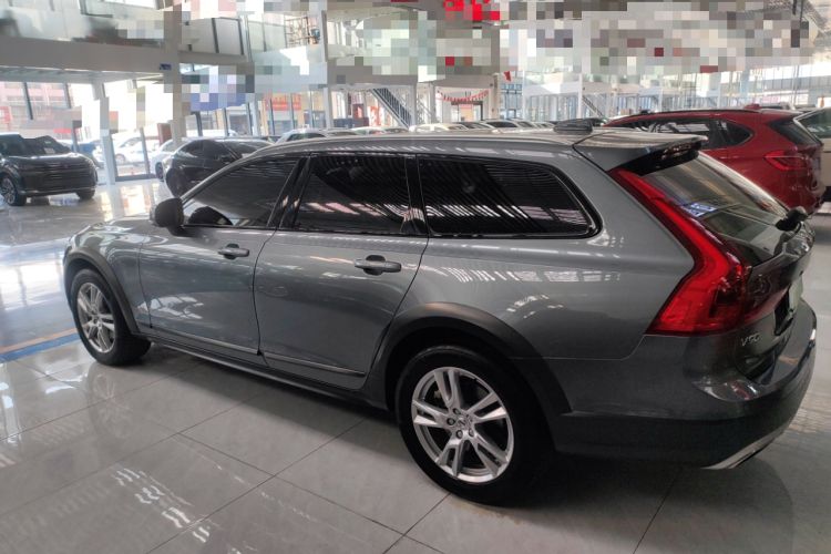 Used Volvo V90 2019 Cross Country T5 AWD Smart Range Version China VI Standard
