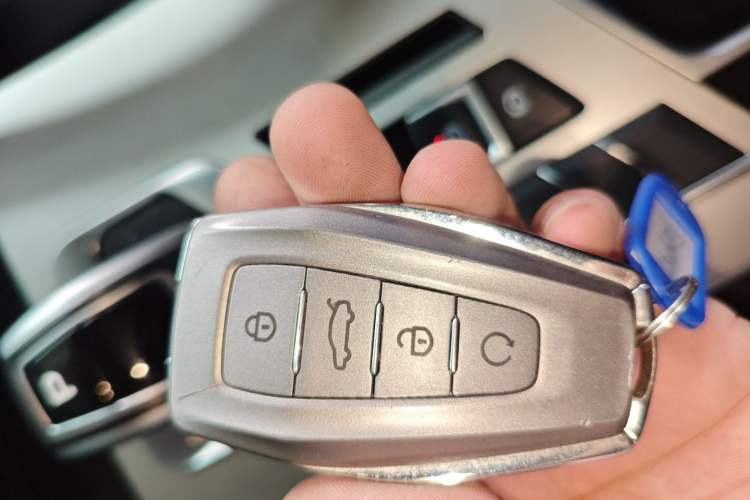 Used Geely Auto Coolray 2020 Facelift 240T DCT Hunter
