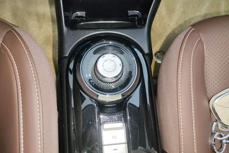 Used Wuling Bingo 2023 333 km Lingxi Connected+ Version
