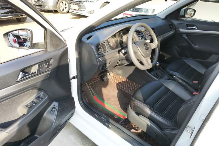 Used Volkswagen Lavida 2019 Lavida Start 1.5L Automatic Trendy Version China VI Standard
