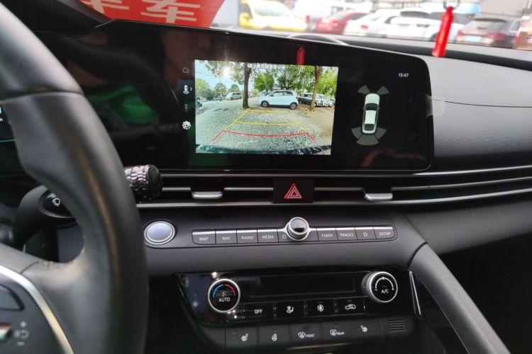 Used Hyundai Elantra 2023 1.5L CVT LUX Prestige Edition
