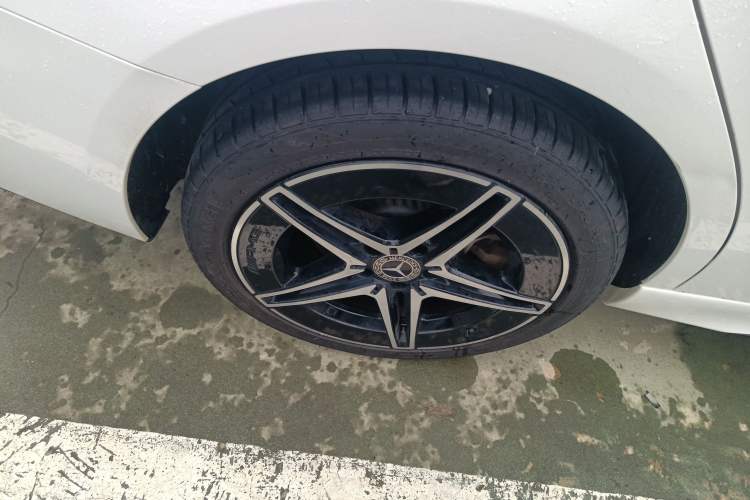 Used Mercedes-Benz C-Class 2023 C 260 L Bright Night Sports Edition
