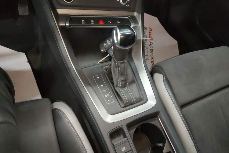 Used Audi Q3 2023 35 TFSI Fashion Dynamic Model (1.5T)
